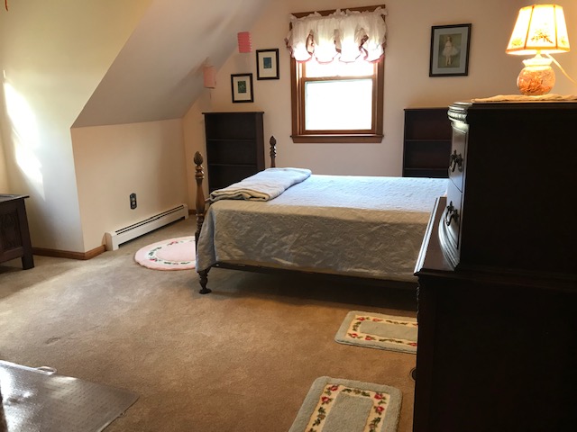 Immaculate 2BR "in house suite" in Essex